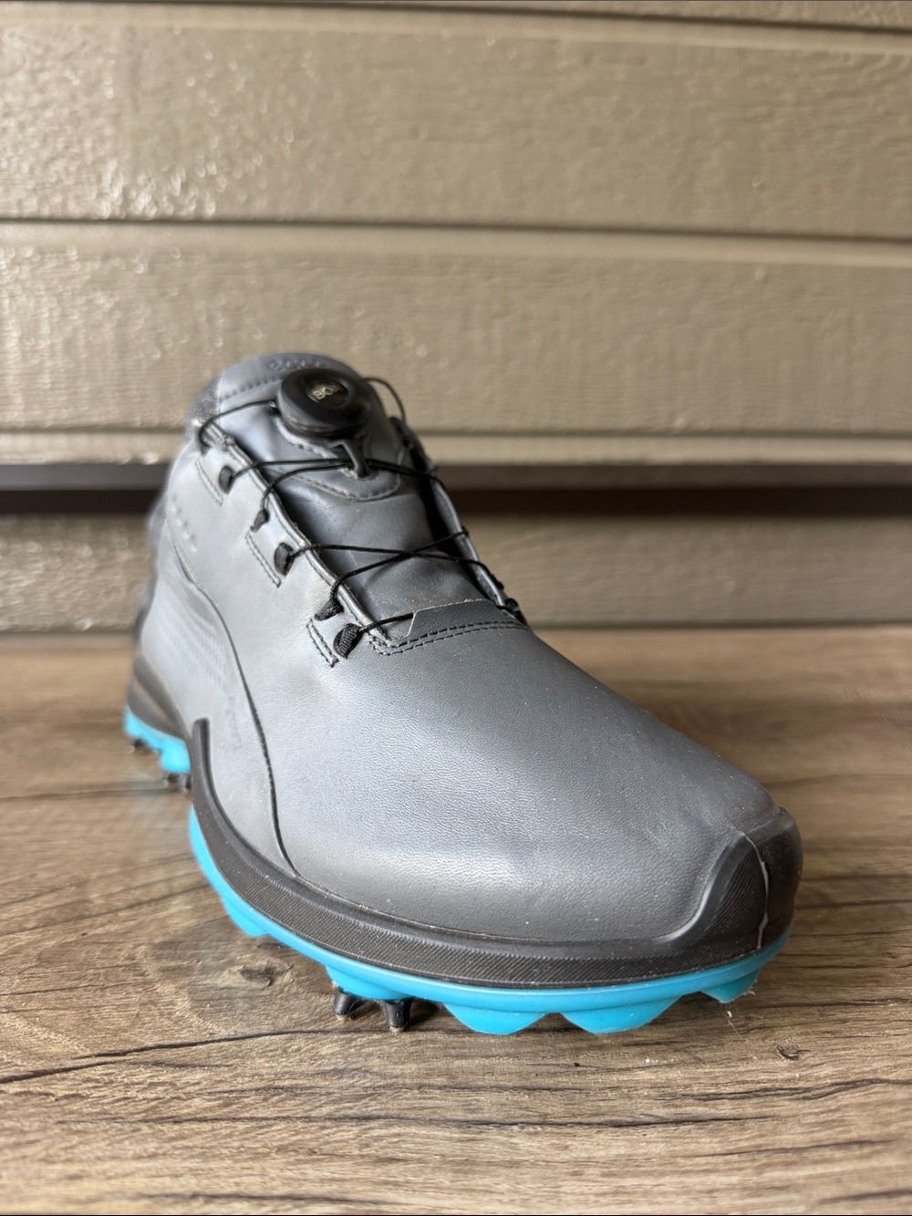Ecco Goretex Gray Men's Golf Sneaker with Blue Outsole size 45/ US 11.5